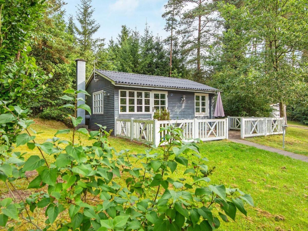 5 Person Holiday Home In Ans By Roe Eksteriør bilde